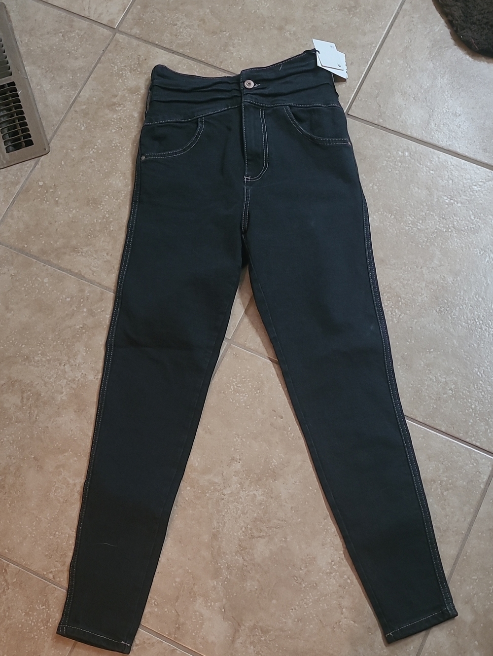 Zara Black Skinny Women's Jeans - High Waist NWT